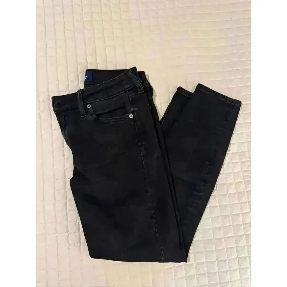 Lot of Women’s Jeans!!! - Picture 5 of 11